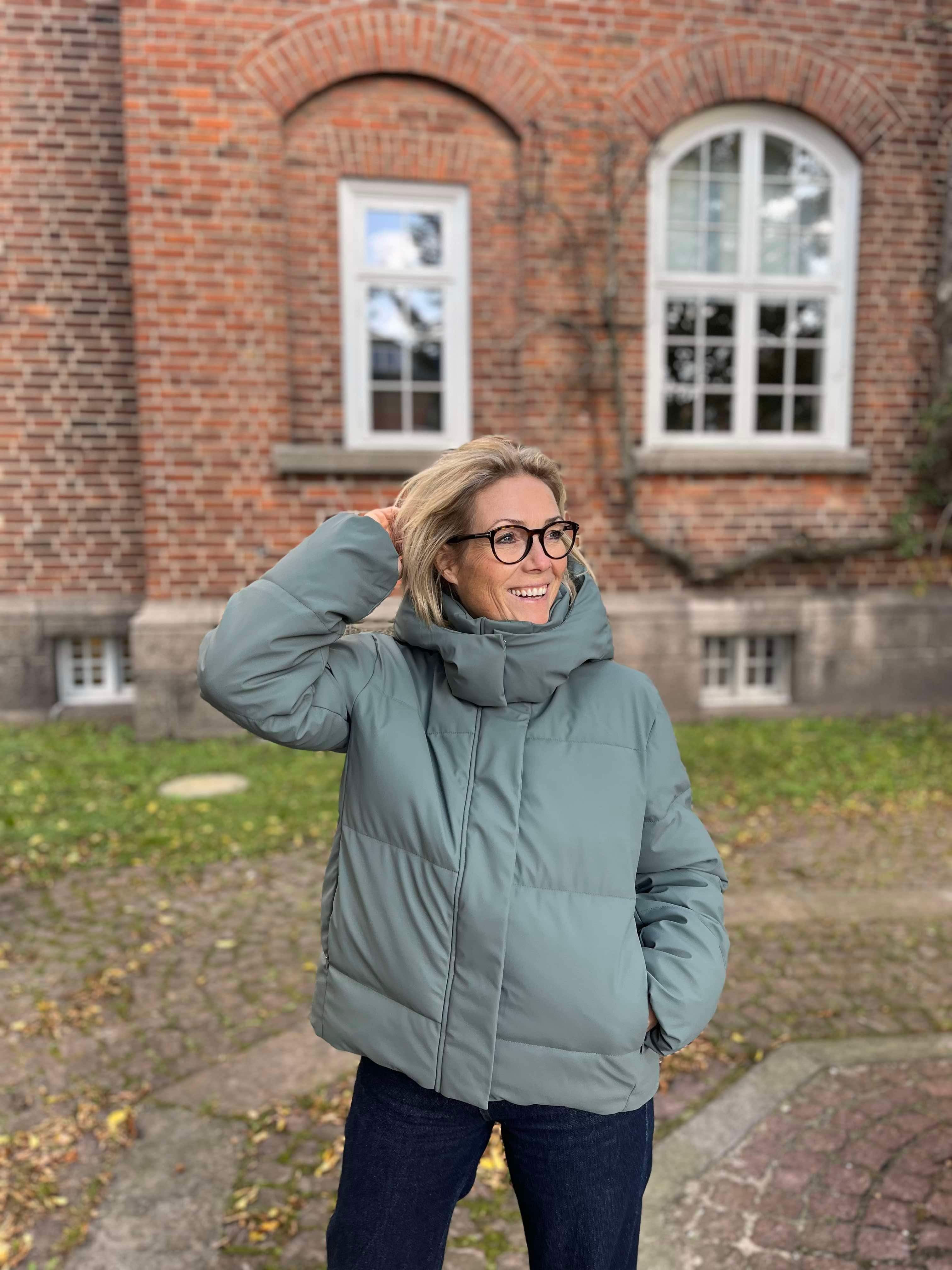 VMGRETAKYLIE Jacket - Balsam Green